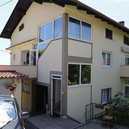 Niksa Appartement Rijeka Buitenkant foto