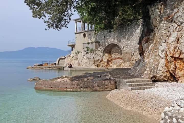 Niksa Appartement Rijeka Buitenkant foto