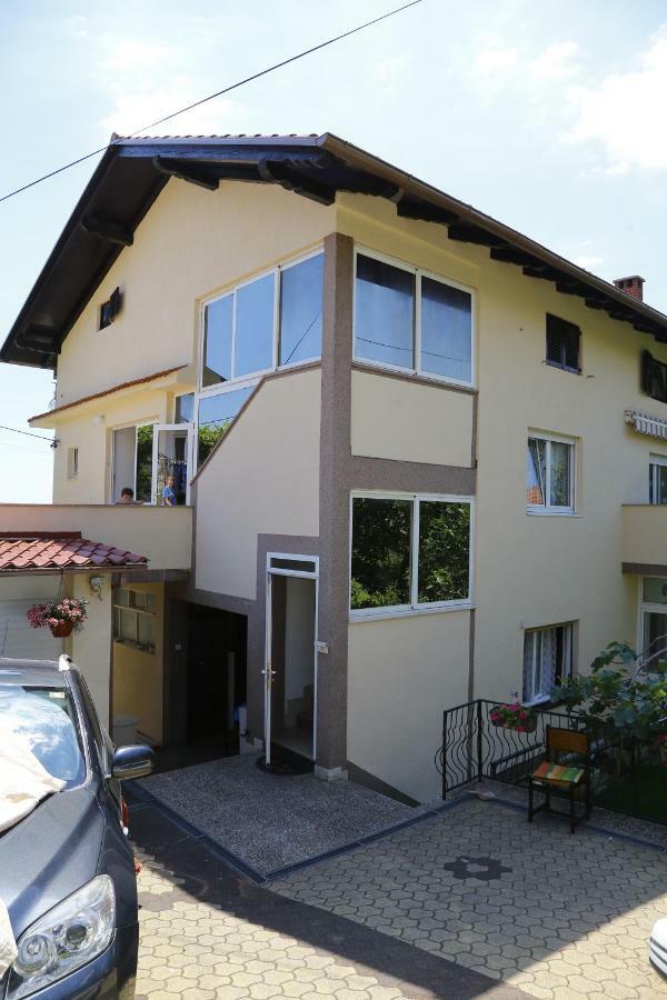 Niksa Appartement Rijeka Buitenkant foto